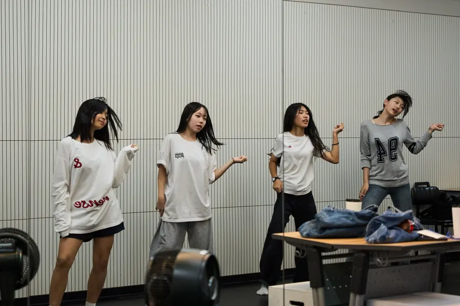 댄스 수업 · 라인을 맞춰